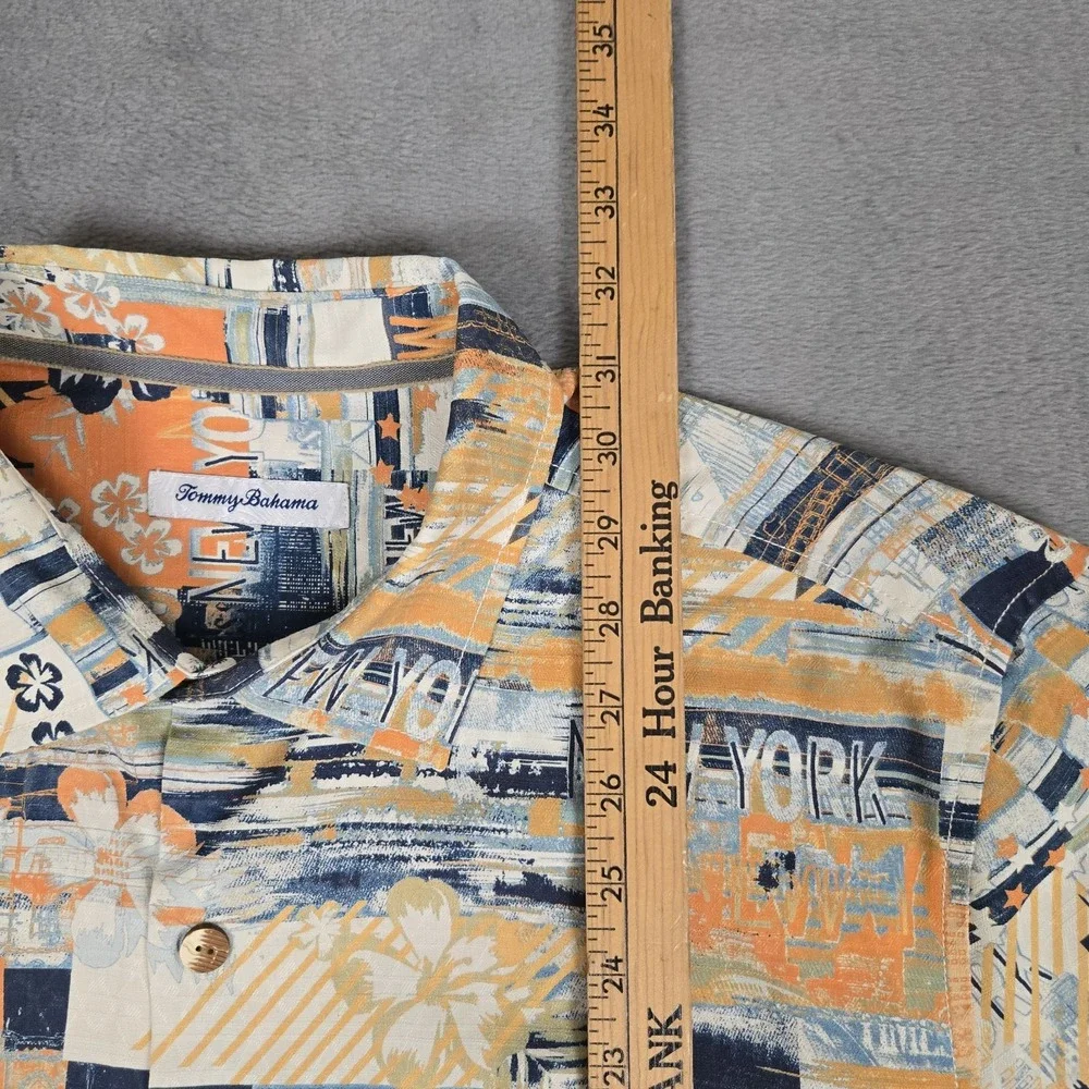 Tommy Bahama Shirt Mens Large 100% Silk Camp New York City AOP Print Hawaiian